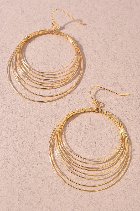 Layered metallic dangle hoops