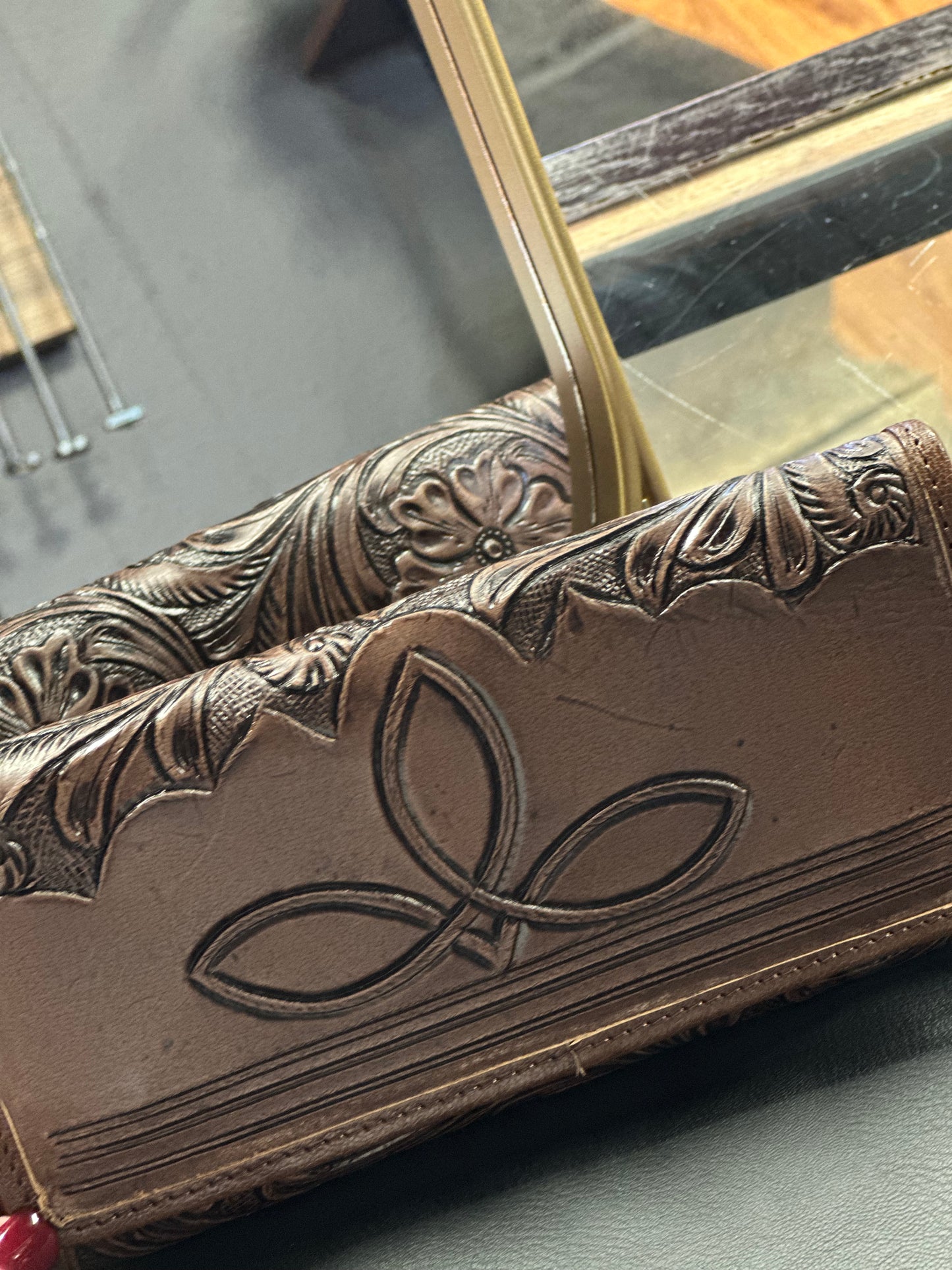 Boot stitch tooled leather women’s wallet